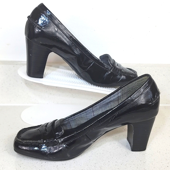 Women's Mootsies Tootsies size 8 black heels - Picture 1 of 9